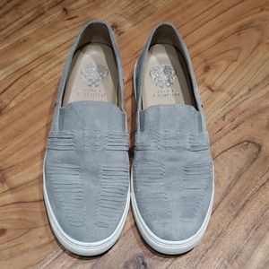 NEW LISTING | Vince Camuto sneakers